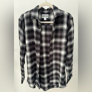 Amazon Essentials Men's Long Sleeve Flannel Shirt in Black &‎ White, Size XS